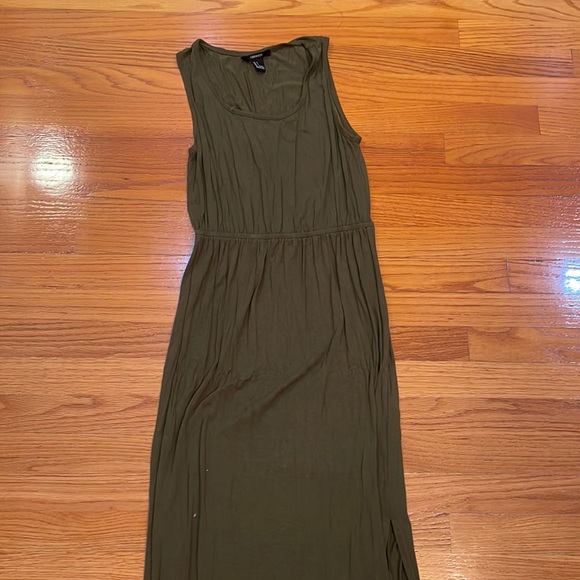 Women's Forever21 Hunter Green Olive Sleeveless Maxi Dress w/ Two Leg Slits - Picture 4 of 7